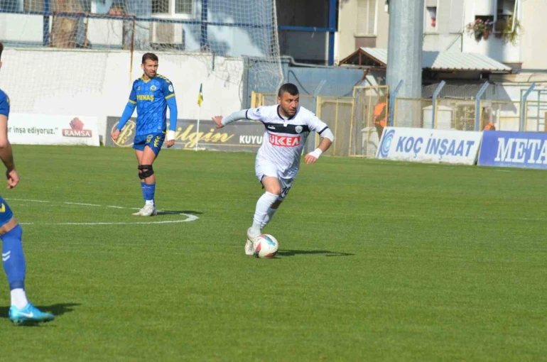 Sökeli futbolcu Taşdemir, yeşil sahalara veda etti 