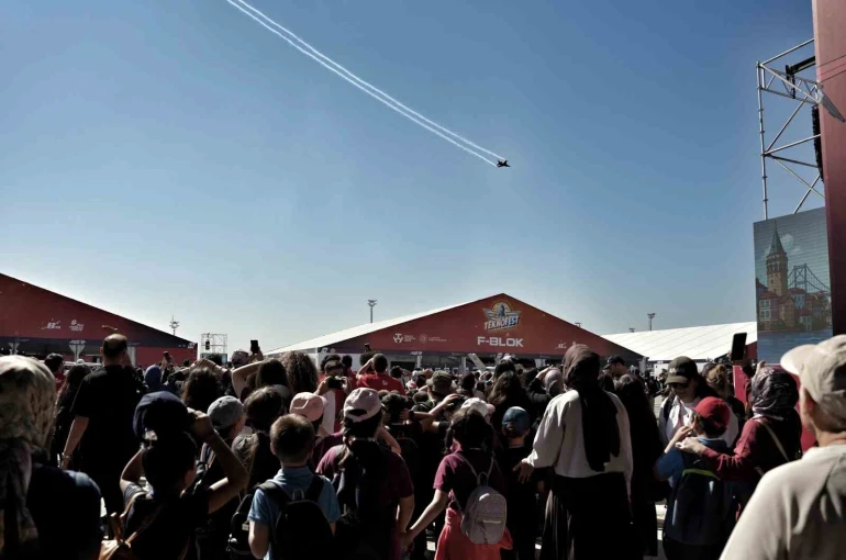 Solotürk Teknofest’te nefesleri kesti
