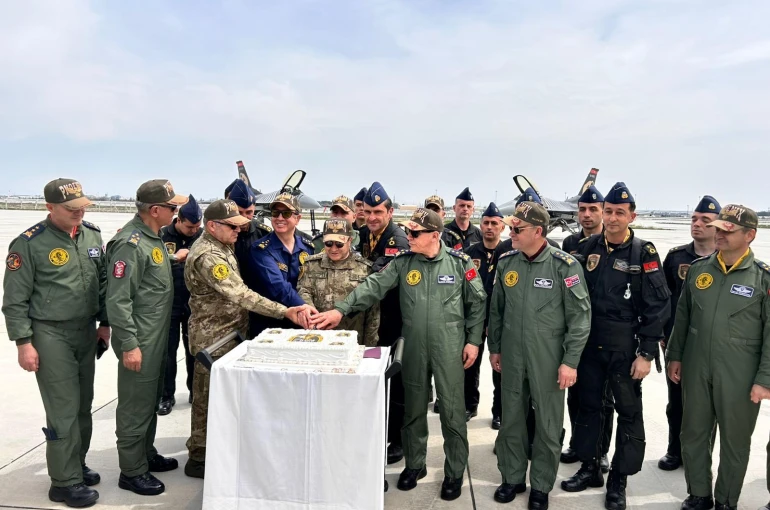 SOLOTÜRK’ün gökyüzündeki 15’inci yılı kutlandı