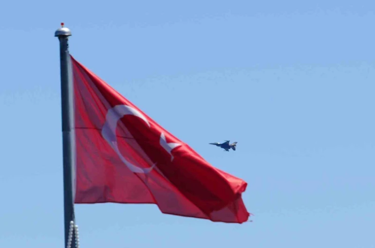 SOLOTÜRK’ten Samsun’da çevre tanıma uçuşu