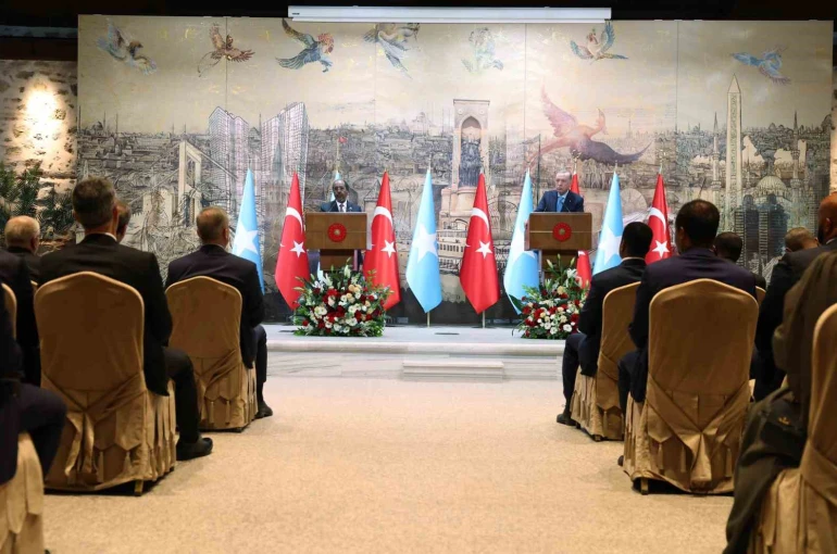 Somali Cumhurbaşkanı Mahmud: "Netanyahu’nun bu saldırgan tavrı, Somali’yi de içeren bu tavrı kabul edilemez" 