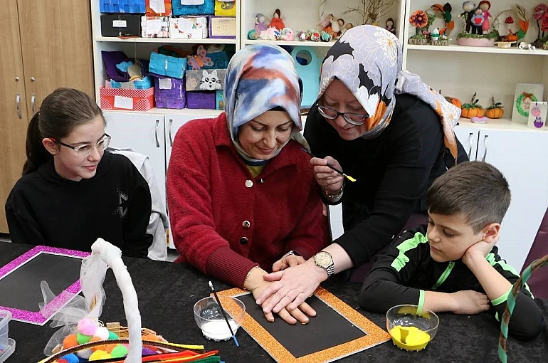 Sömestr atölyeleri çocukları ve ebeveynleri bir araya getirdi 