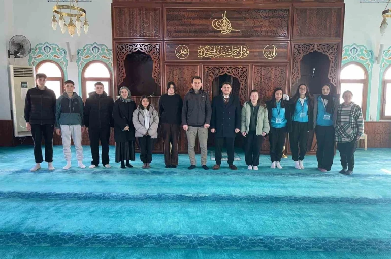 Sporcu gençler Ramazan’ın manevi ikliminde buluştu