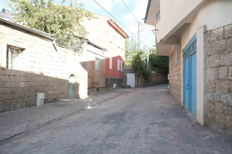 Subaşı Mahallesi’nde hummalı çalışmalar devam ediyor 