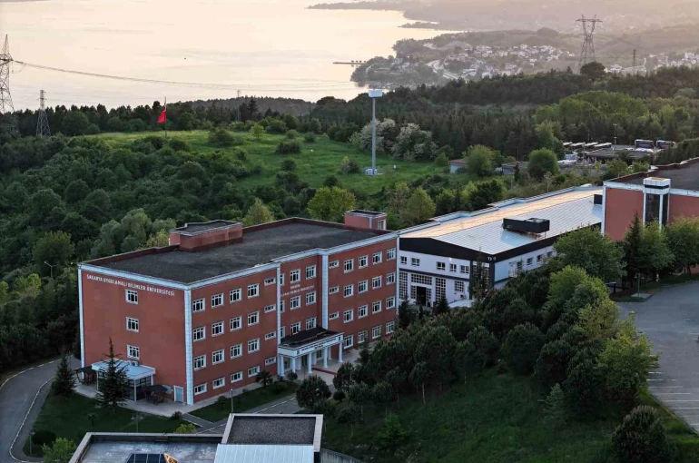 SUBÜ bir ilki başardı: THE Disiplinlerarası Bilim Sıralaması’nda yer aldı 