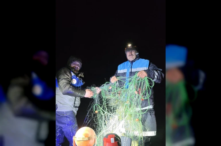 Suğla Gölü'nde kaçak avcılığa geçit yok: 800 metrelik ağ imha edildi