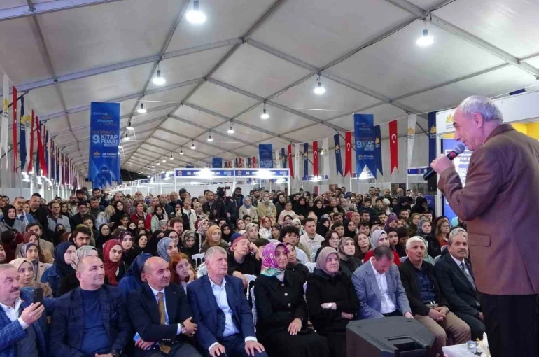 Sultanbeyli’de dolu dolu geçen 9. Kitap Fuarı sona erdi 