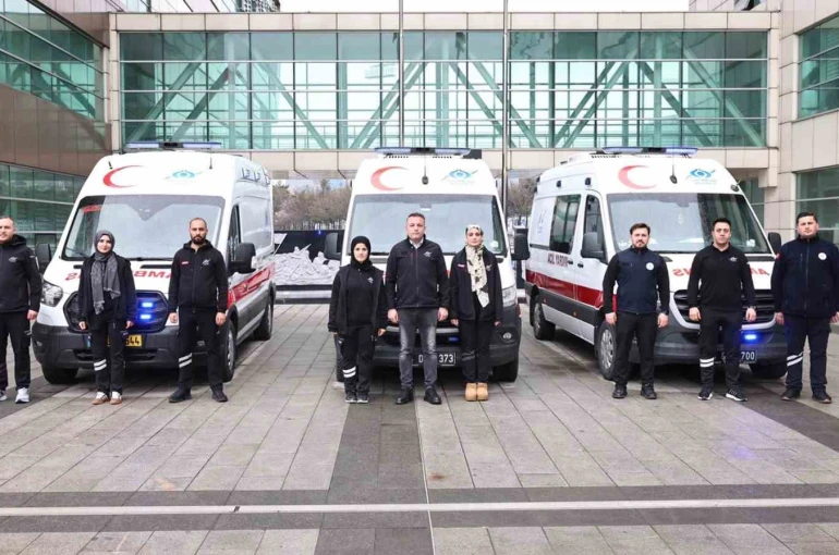 Sultangazi Belediyesi’nden hastalara ücretsiz nakil hizmeti 