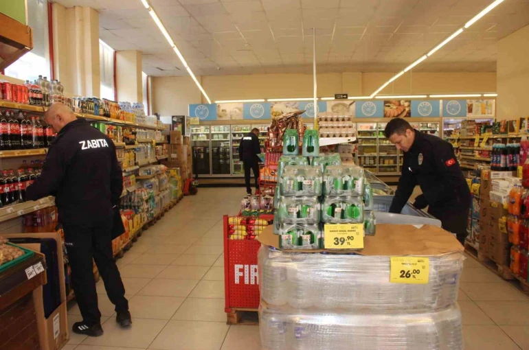 Sultanhisar’da zabıta ekipleri marketleri denetledi 