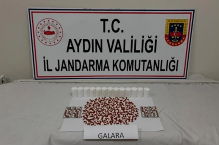 Şüpheli şahsın üzerinde bin 53 uyuşturucu hap ele geçirildi 
