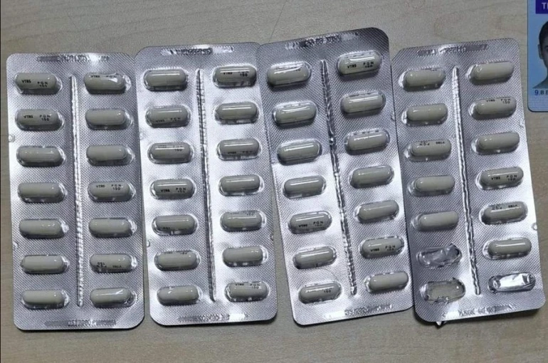 Şüphelilerden uyuşturucu ve tabanca ele geçirildi