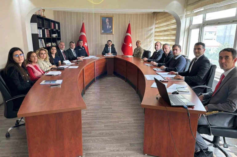 Susuz’da Kurum Amirleri Toplantısı düzenlendi 