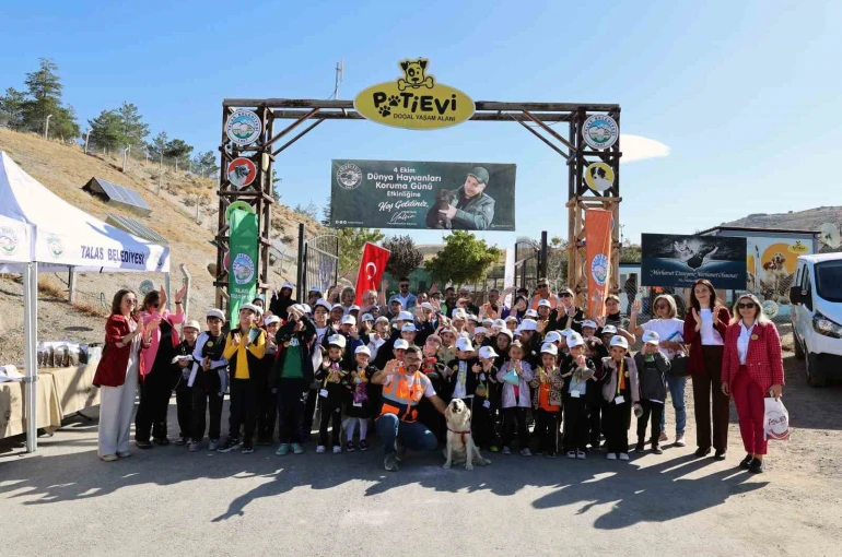 Talas’ta Dünya Hayvanları Koruma Günü renkli etkinliklerle kutlandı