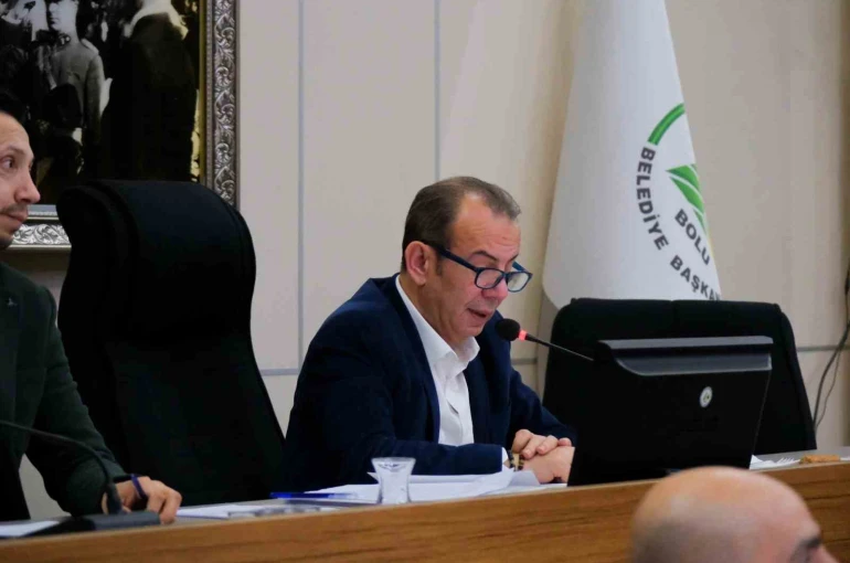 Tanju Özcan’ın şantaj davasına damga vuran iddia: "Narven Termal Kasaba’ya şoförü götürdü, Tanju Özcan’la birlikte olurken izledi" 