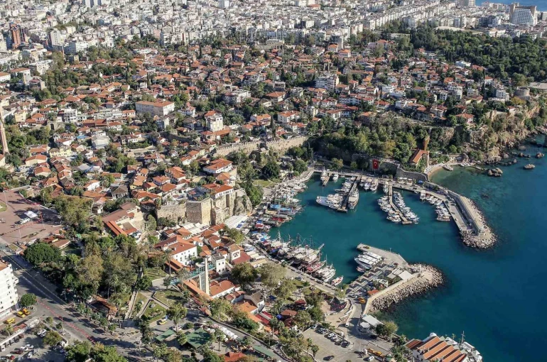 Tarihi Kaleiçi sokakları spora açılıyor 