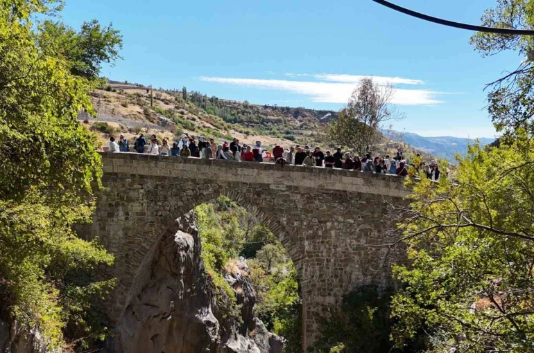 Tarihi Süleymanlı’da öğretmenler kültür, tarih ve doğa ile iç içe eğitim aldı 