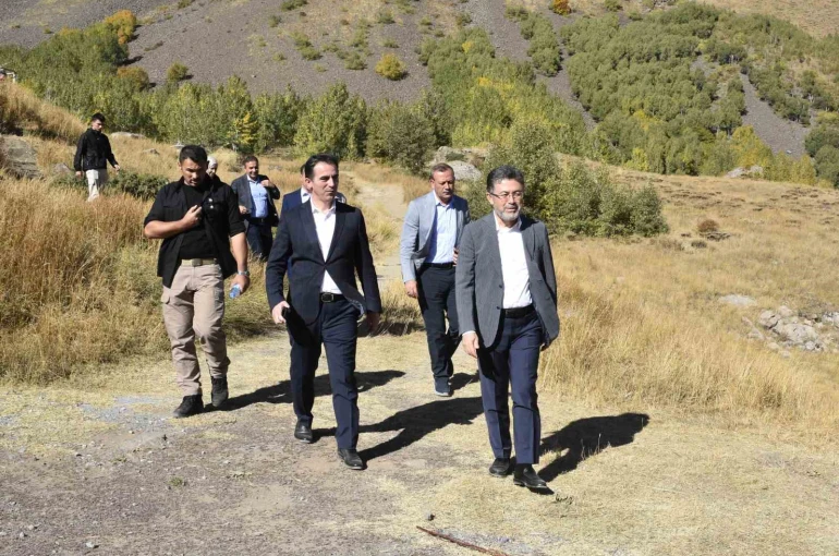 Tarım ve Orman Bakanı Yumaklı: "Nemrut Kalderası’nı dünyanın gündemine taşıyacağız" 