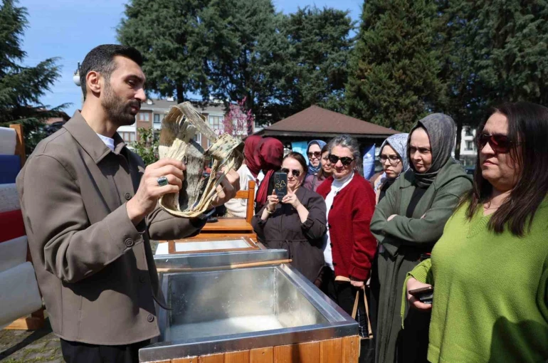 Tarımsal atıkların sanatsal kağıda dönüşüm yolculuğu 