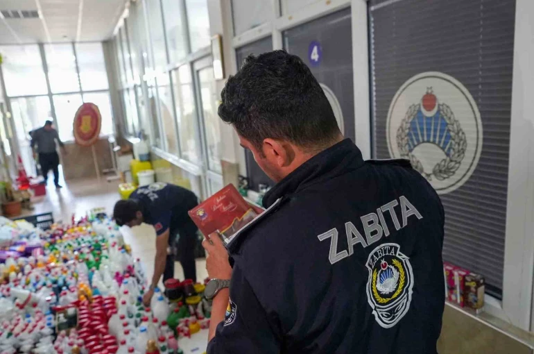 Tarsus’ta 6 bin 167 sağlıksız ürüne el konuldu 