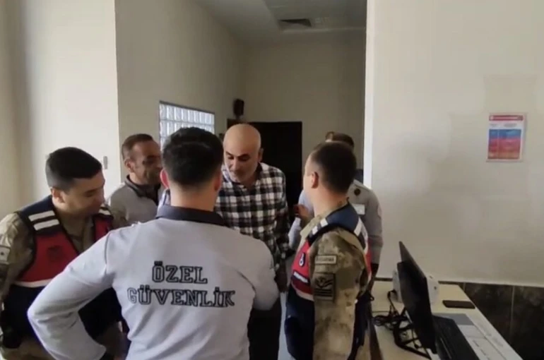 Tatvan Devlet Hastanesi’nde ‘Beyaz Kod’ tatbikatı gerçekleştirildi 