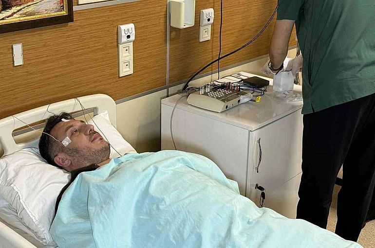 Tatvan Devlet Hastanesi’nde uyku laboratuvarı hizmete açıldı 