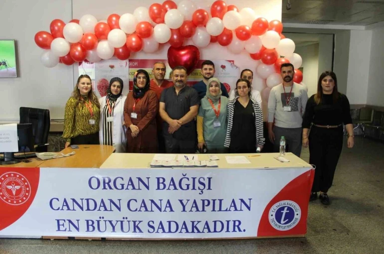 Tatvan Devlet Hastanesi’nden Organ Bağışı Haftası etkinliği 