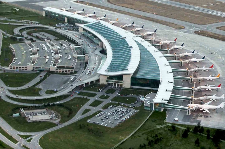 TAV Havalimanları ilk üç ayda 19 milyon yolcuya hizmet verdi 