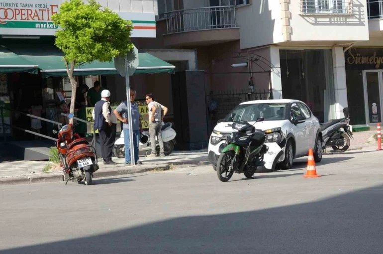 Tavşanlı’da otomobil ile motosiklet çarpıştı: 1 yaralı 