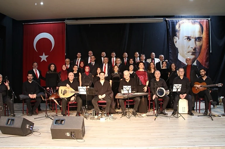 Tavşanlı’da Türk sanat müziği rüzgarı 