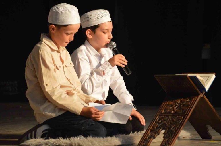 Tavşanlı’da Yaz Kur’an Kursu kapanış programı coşkuyla gerçekleşti