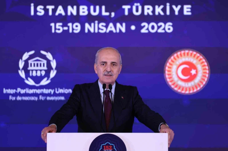 TBMM Başkanı Kurtulmuş: "Ümit ediyoruz ki bu ve benzeri toplantılarla dünya adil, hakkaniyetli, insaflı yeni bir sisteme kavuşabilir" 