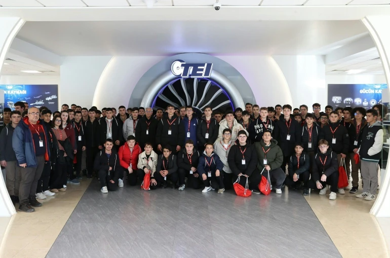 TEI, millî havacılık motorlarını öğrencilerle buluşturdu 