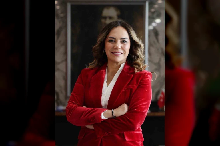Tekirdağ Büyükşehir Belediye Başkanı Yüceer, CHP’den istifa ederek YENİ Parti’ye geçti