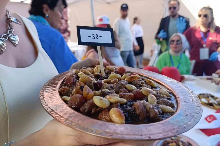 Tekirdağ Kiraz Festivali’nde kirazlı lezzetler kıyasıya yarıştı 