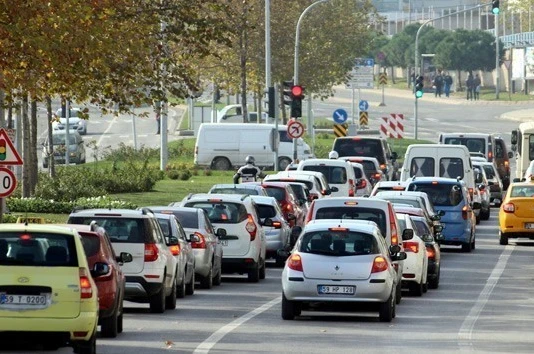 Tekirdağ’da trafiğe kayıtlı araç sayısı 385 bin 787’ye ulaştı 