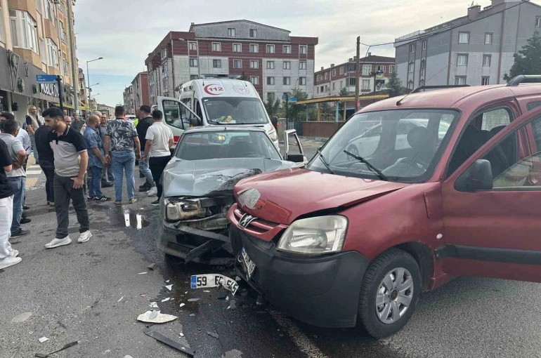 Tekirdağ’da trafik kazası: 2 yaralı 