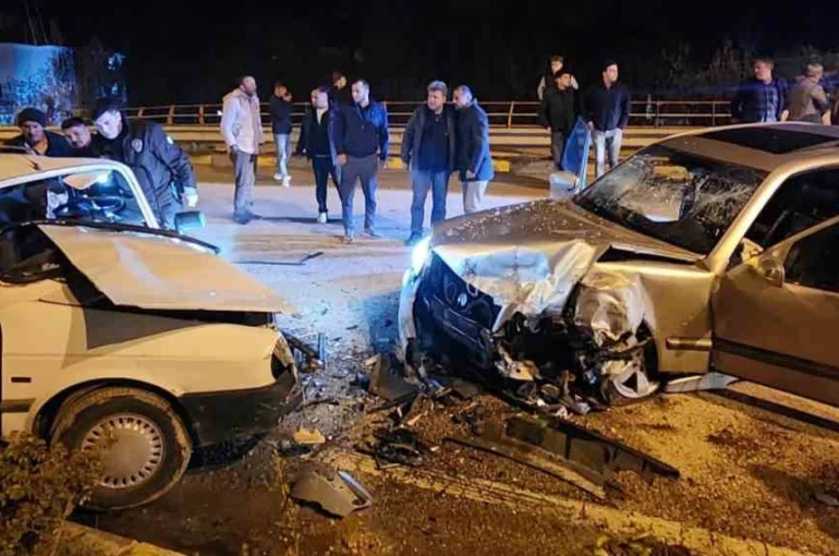 Ters istikametteki alkollü sürücü kazaya yol açtı: 6 yaralı 