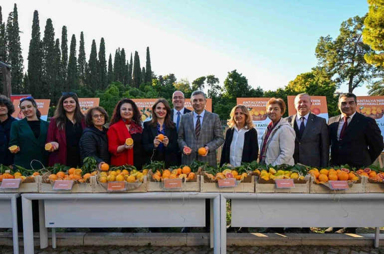 Tescillenip dünya pazarında yerini alan Antalya portakalları tanıtıldı 