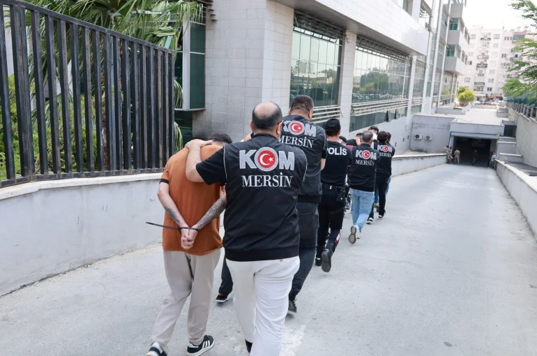 Tetikçilik girişimi son anda engellendi: 6 kişi tutuklandı