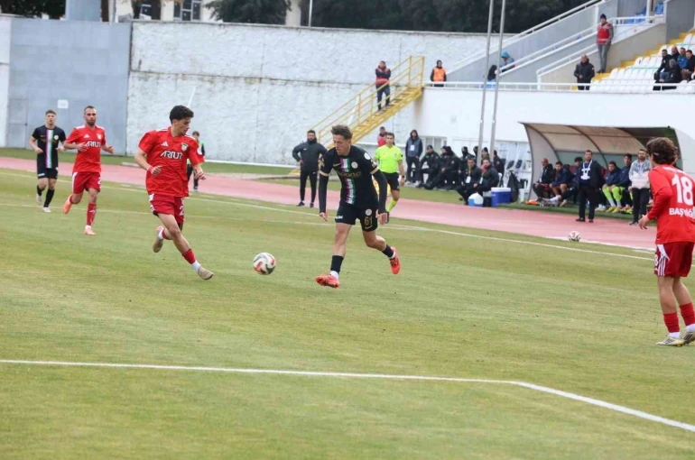 TFF 2. Lig: Isparta 32 Spor: 0 - Arnavutköy Belediye: 1 