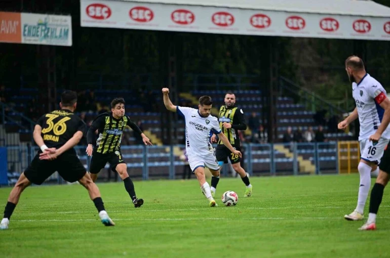 TFF 2. Lig: Karacabey Belediyespor:1 - Şanlıurfaspor: 2 