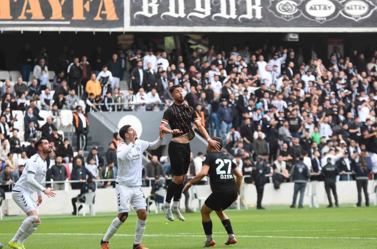 TFF 3. Lig: Altay: 1 - İzmir Çoruhlu FK: 1 