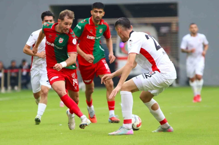 TFF 3. Lig: Karşıyaka: 1 - Uşakspor: 0 