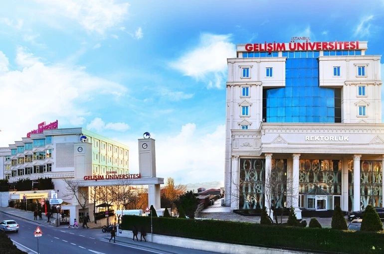 THE 2026 alan sıralamalarında küresel yükselişini sürdürdü: Mühendislik ve Sosyal Bilimlerde büyük başarı