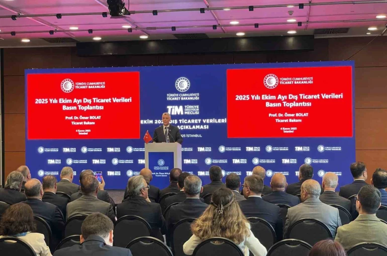Ticaret Bakanı Bolat: "2025 yılı Ekim ayında ihracatımız yüzde 2,3 artışla 24 milyar dolar olarak gerçekleşti" 