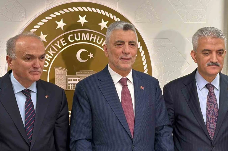 Ticaret Bakanı Ömer Bolat Düzce’de