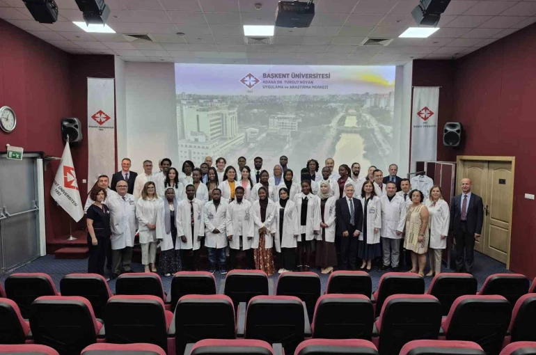 Tıp öğrencileri Başkent Hastanesinde klinik eğitimi almaya başladı 