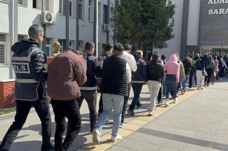 Tokat merkezli 12 ilde yasa dışı bahis operasyonu: 64 gözaltı