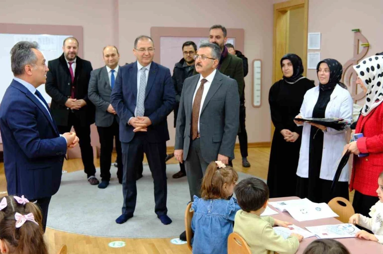 Tokat’ın tarihi, okul öncesi çocuklara boyamayla öğretildi 