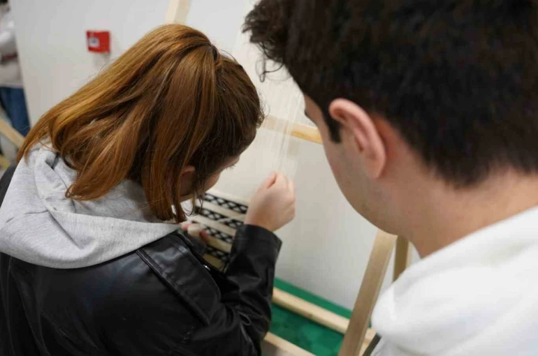 Tokat’ta Kızık kilimi özel ihtiyaçlı çocuklarla yeniden hayat buldu 